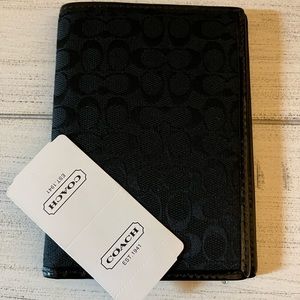 Coach passport case 🖤